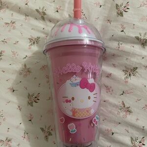 Hello Kitty Pink Party Favor Cup with Dome Lid